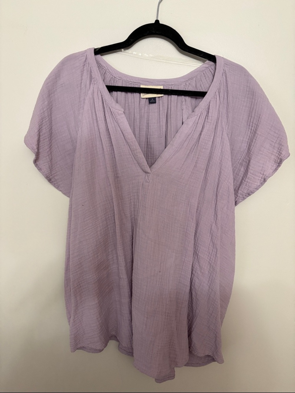 Universal Thread Light Lavender V-Neck Gauze Blouse